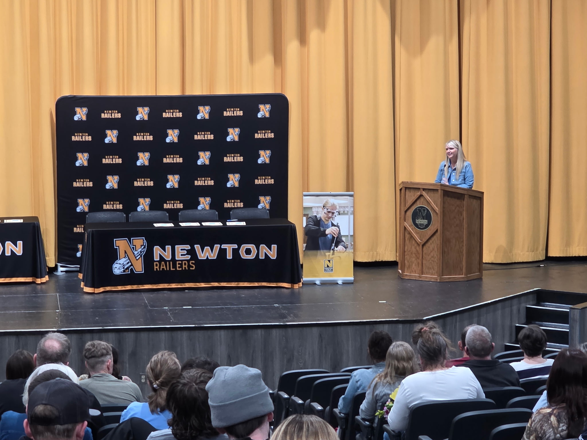HCEDC Sponsors Signing Day